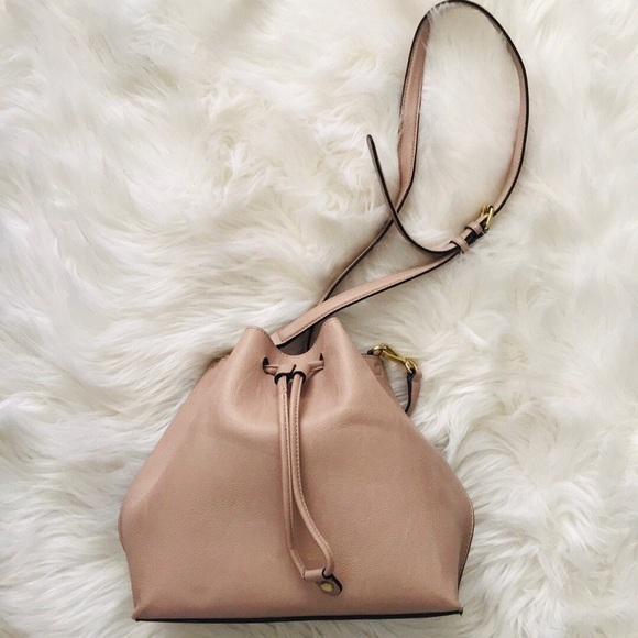 Calvin Klein Pink Leather Drawstring Bucket Bag - Picture 1 of 8
